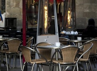 Proposem regular l’ús de calefactors a les terrasses de bars i restaurants