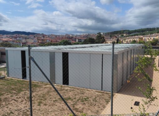 El projecte del Tramuntana, tard i malament
