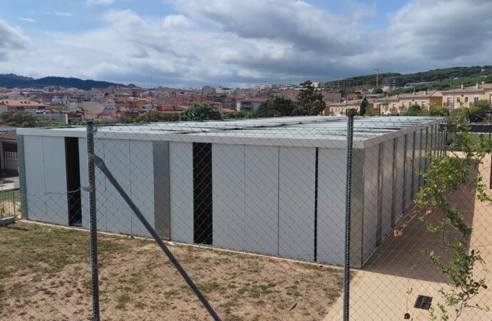 El projecte del Tramuntana, tard i malament